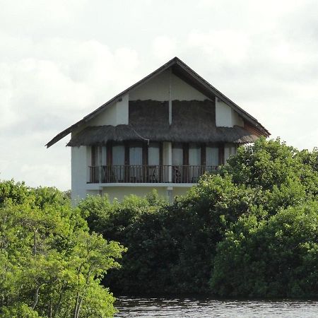 Giman Free Beach Resort Passikudah Exteriör bild