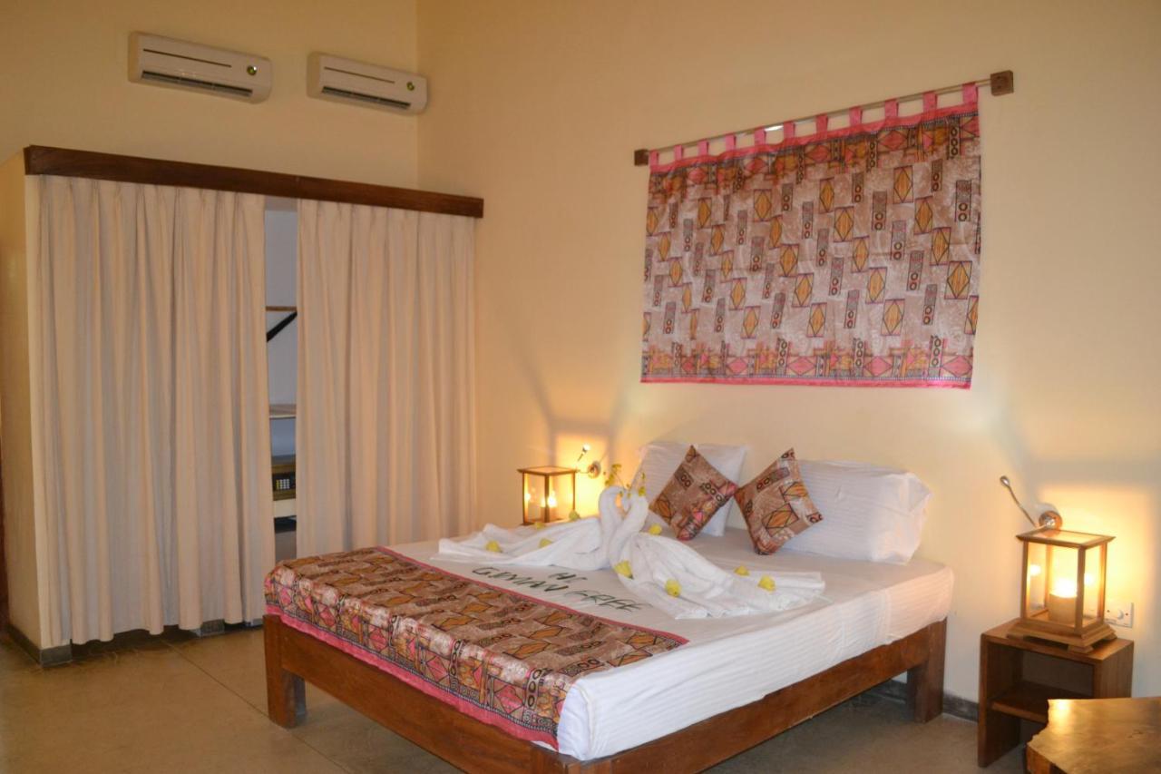 Giman Free Beach Resort Passikudah Exteriör bild